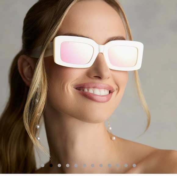 Indy Rectangle Sunglasses | Opaline & Taupe Mirror | DIFF Eyewear main image 6